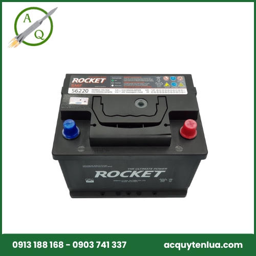 Thay bình ắc quy xe Toyota Camry Hybrid