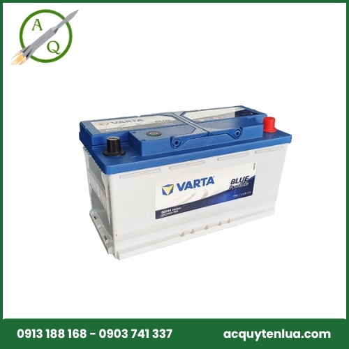 Thay bình ắc quy xe Toyota Century