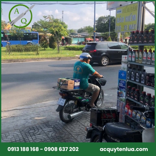 Vì sao nên chọn cứu hộ ắc quy ô tô tận nơi thay vì kéo xe về gara?