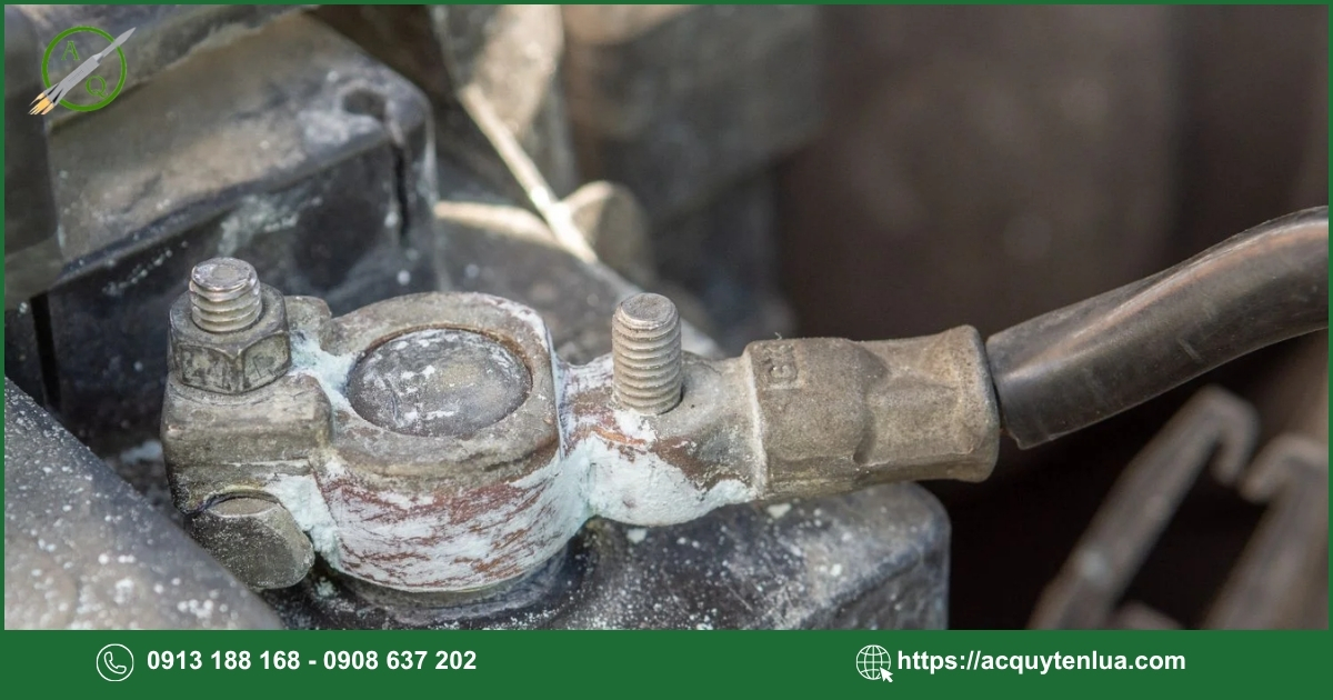 Dấu hiệu cần thay bình ắc quy xe Ford S-Max