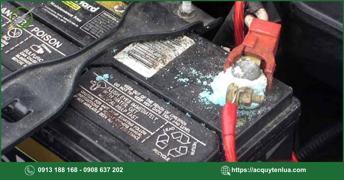 Dấu hiệu cần thay bình ắc quy xe Toyota Veloz