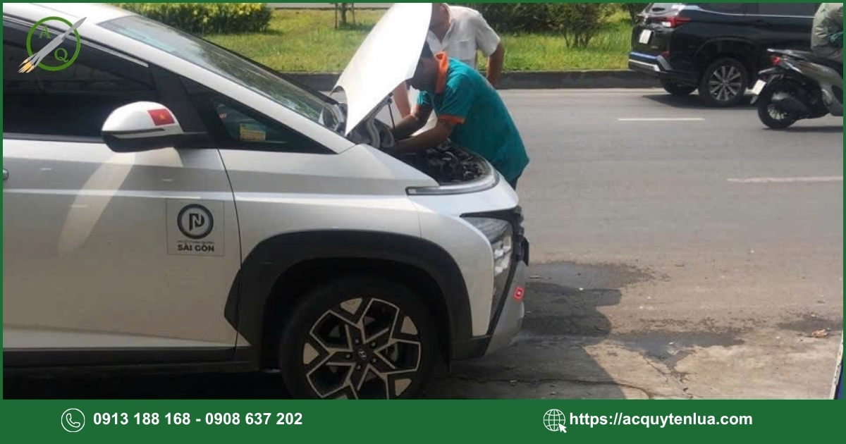 Lưu ý sau khi thay bình ắc quy xe Kia Grand Sedona