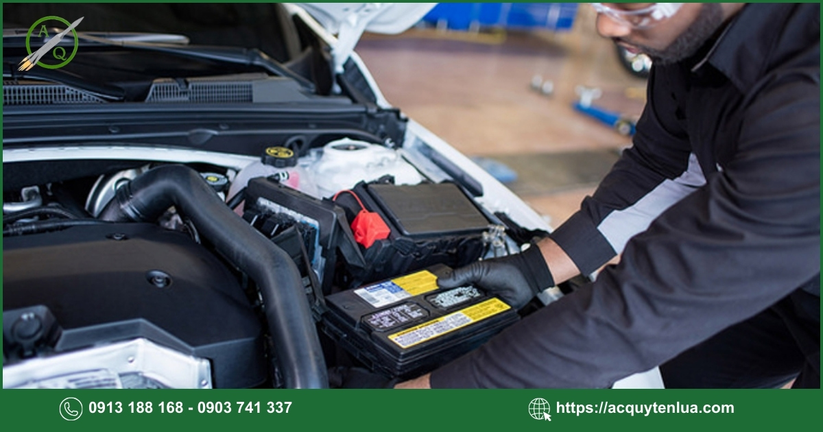 Quy trình thay bình ắc quy cho xe Honda Elysion