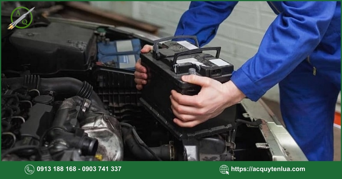 Quy trình thay bình ắc quy cho xe Honda Stream